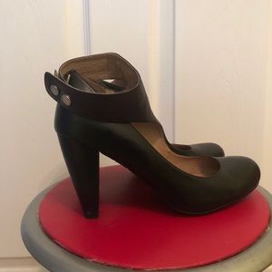 RUDSAK Leather Cone heel pumps, size 9, 3” height